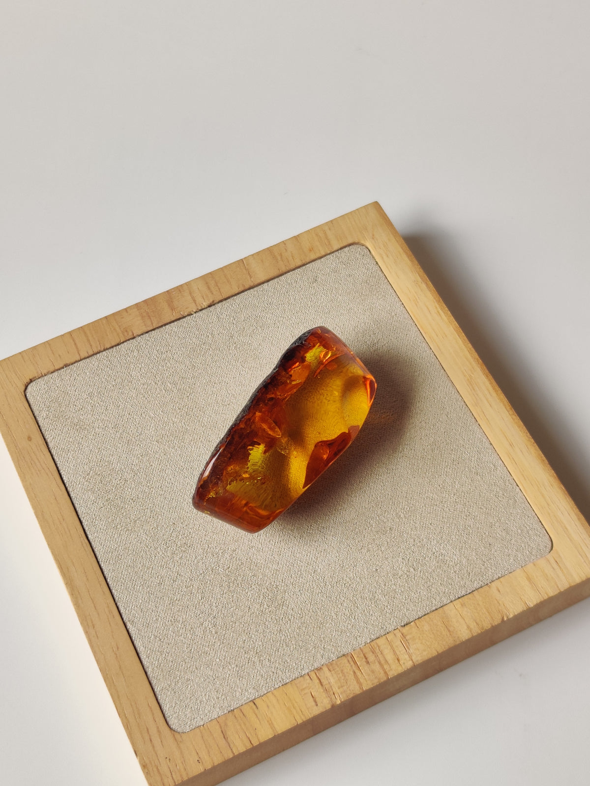 Raw Citron Baltic Amber | Irregular | Transparent