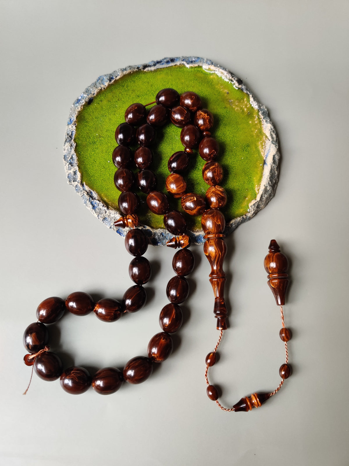 Rare American Bakelite Tasbih | 37 Pigeon Egg Beads | Chocolate Brown With Light Veins
