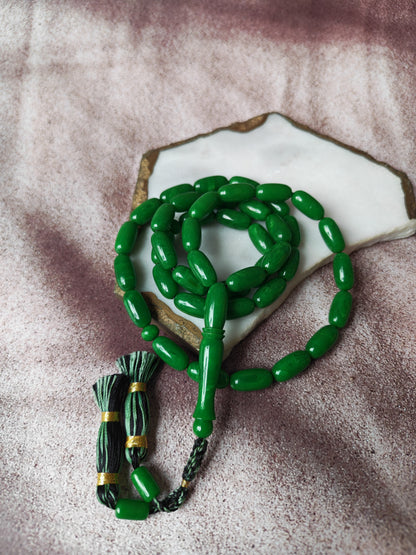 American Bakelite Tasbih – 43 Capsule Beads | Dark Green with Light Veins