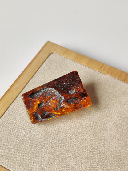 Irregular Raw Amber Piece | Collectible | Citron | Air Bubbles