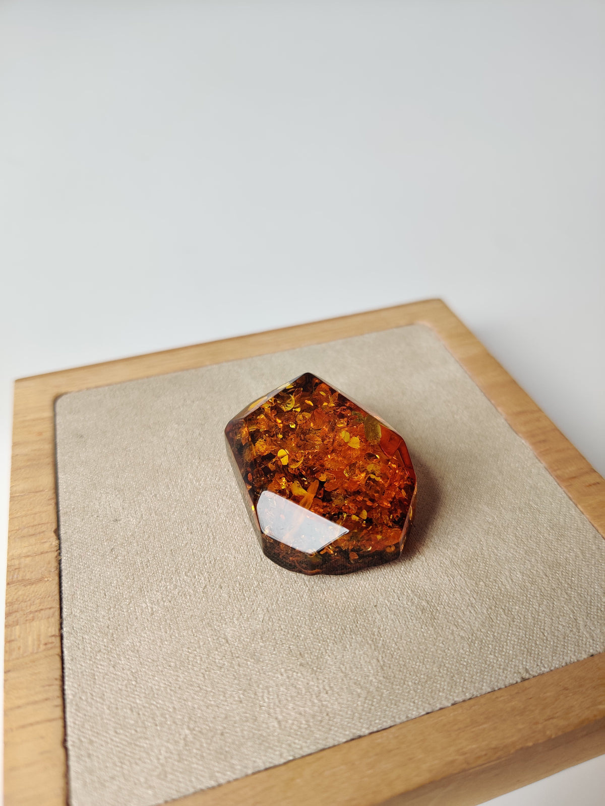 Raw Faceted Irregular Citron Amber Piece | Suitable as Cabochon or Collectible