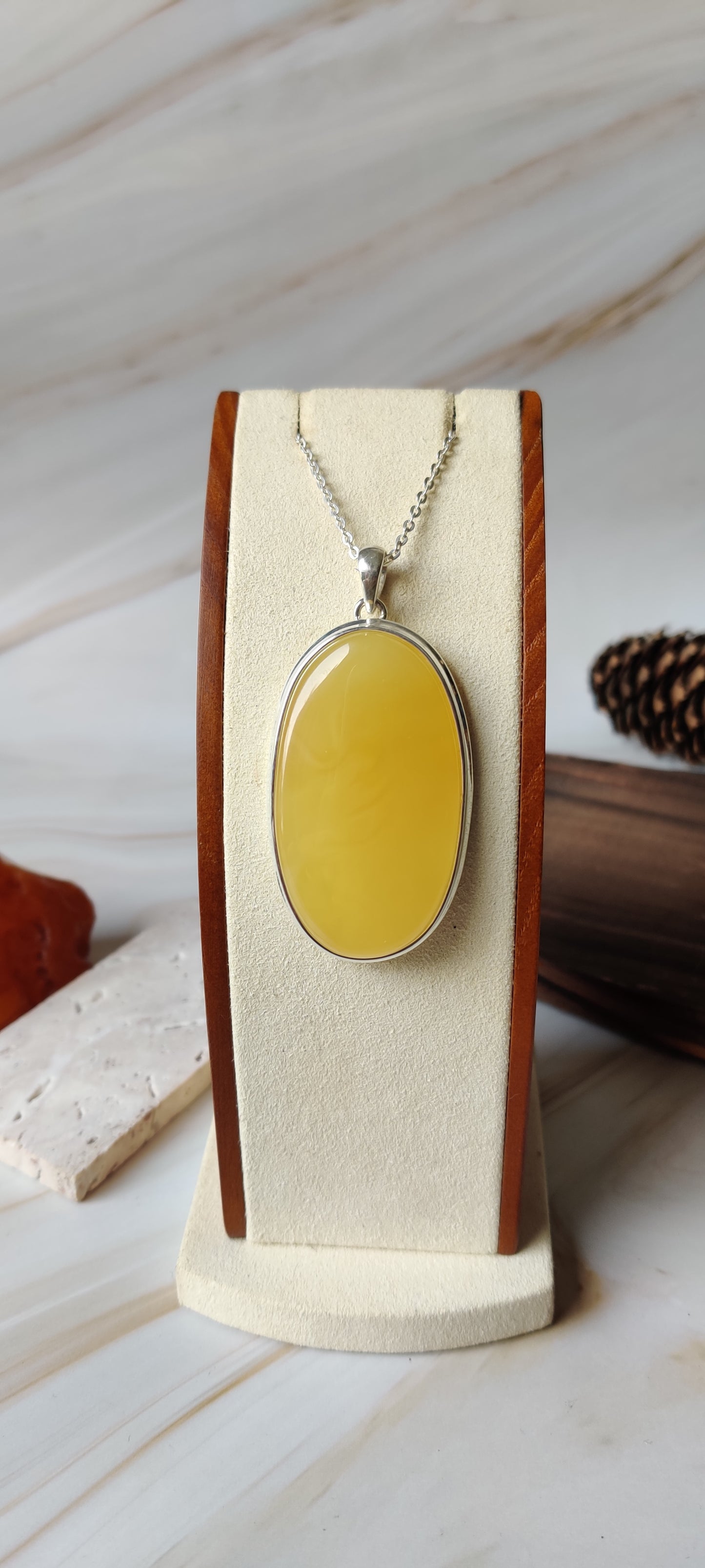 Natural Butterscotch Oval Amber Silver Pendant
