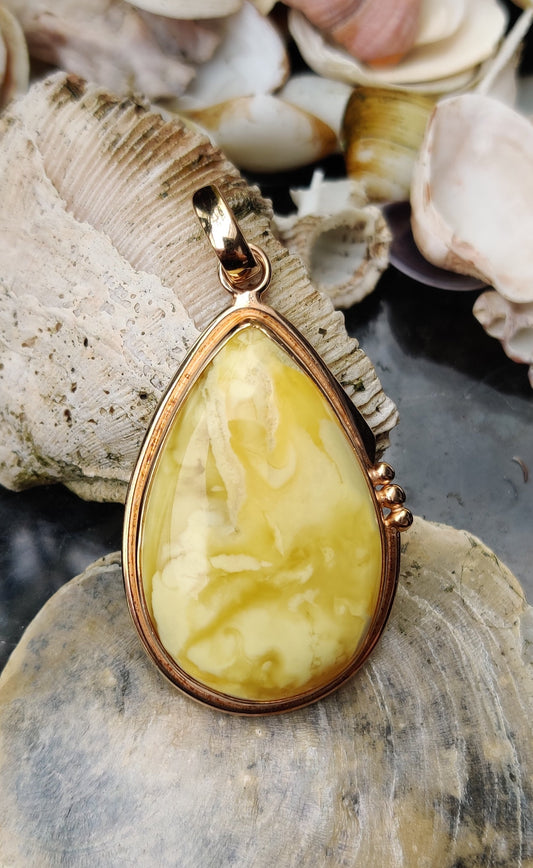 Natural Butterscotch Amber Pendant