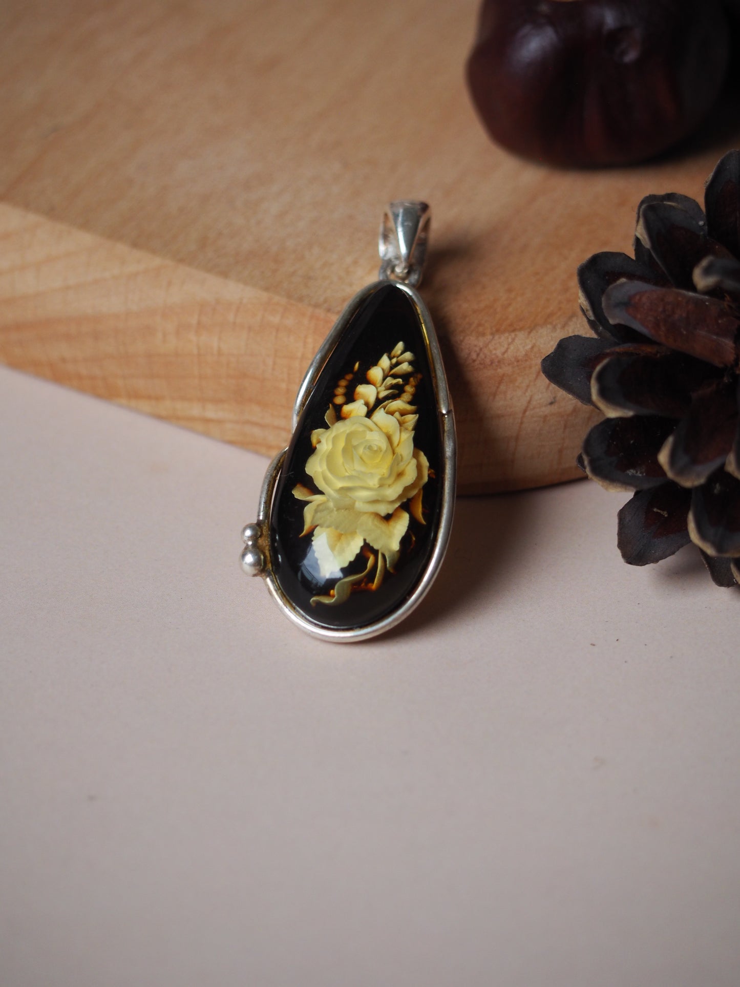 Handmade Semi-Crafted with Rose Shape Natural Amber Pendant