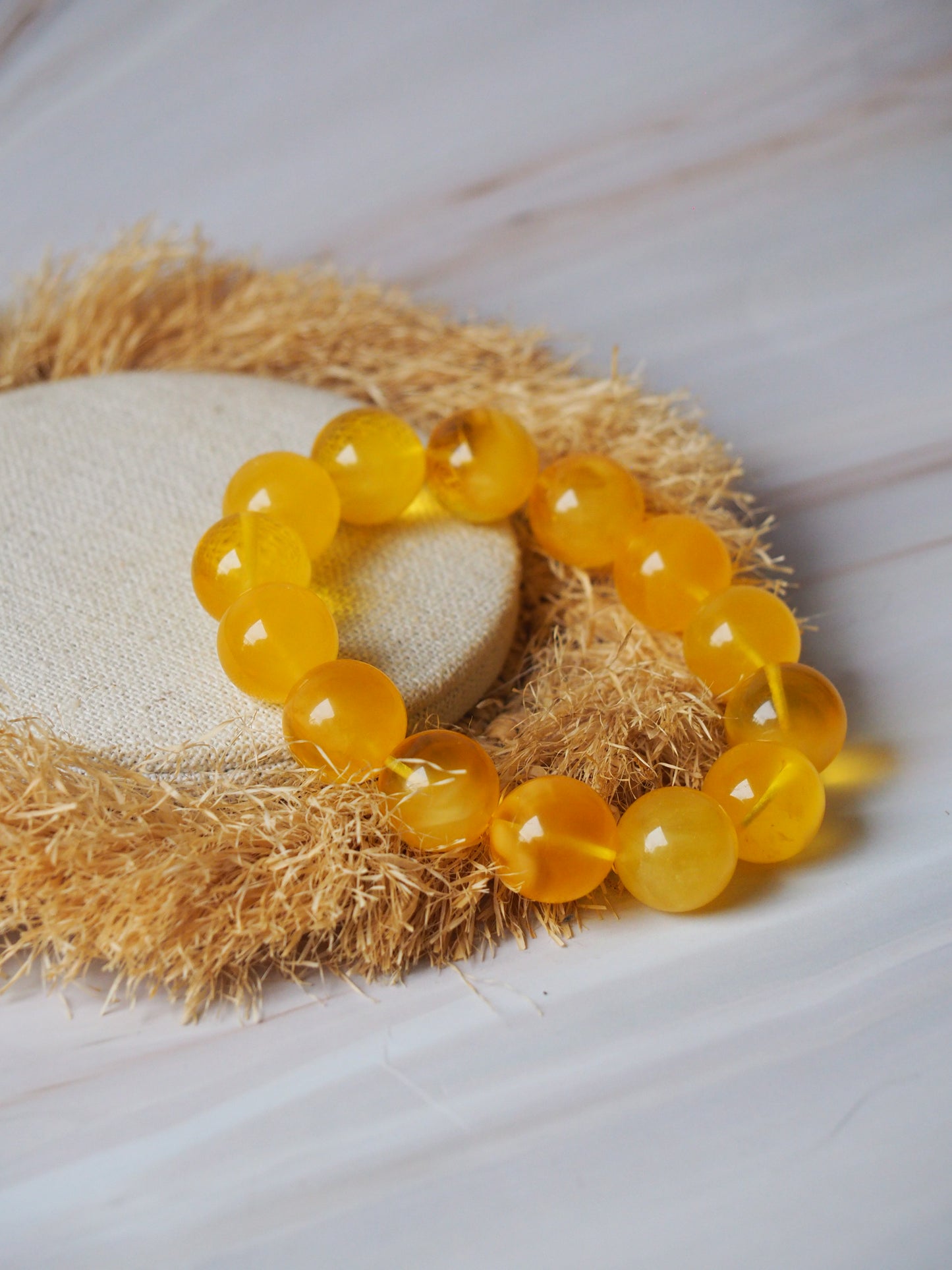 Natural Beeswax Amber Beaded Bracelet 16,8mm