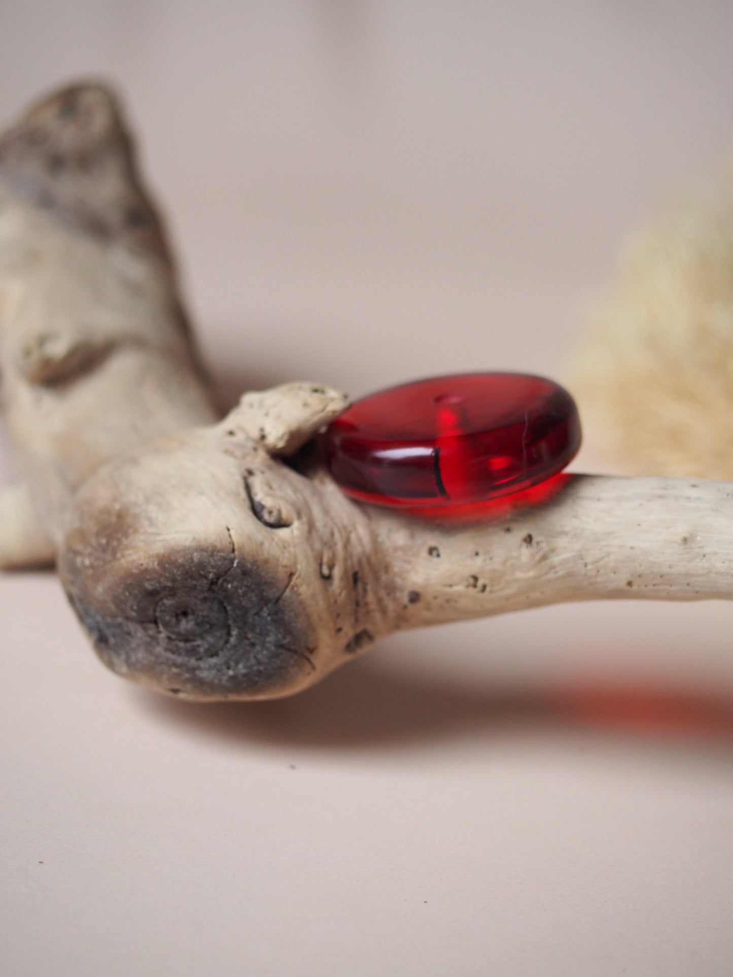 Red/ Blood Amber Donut 29 mm