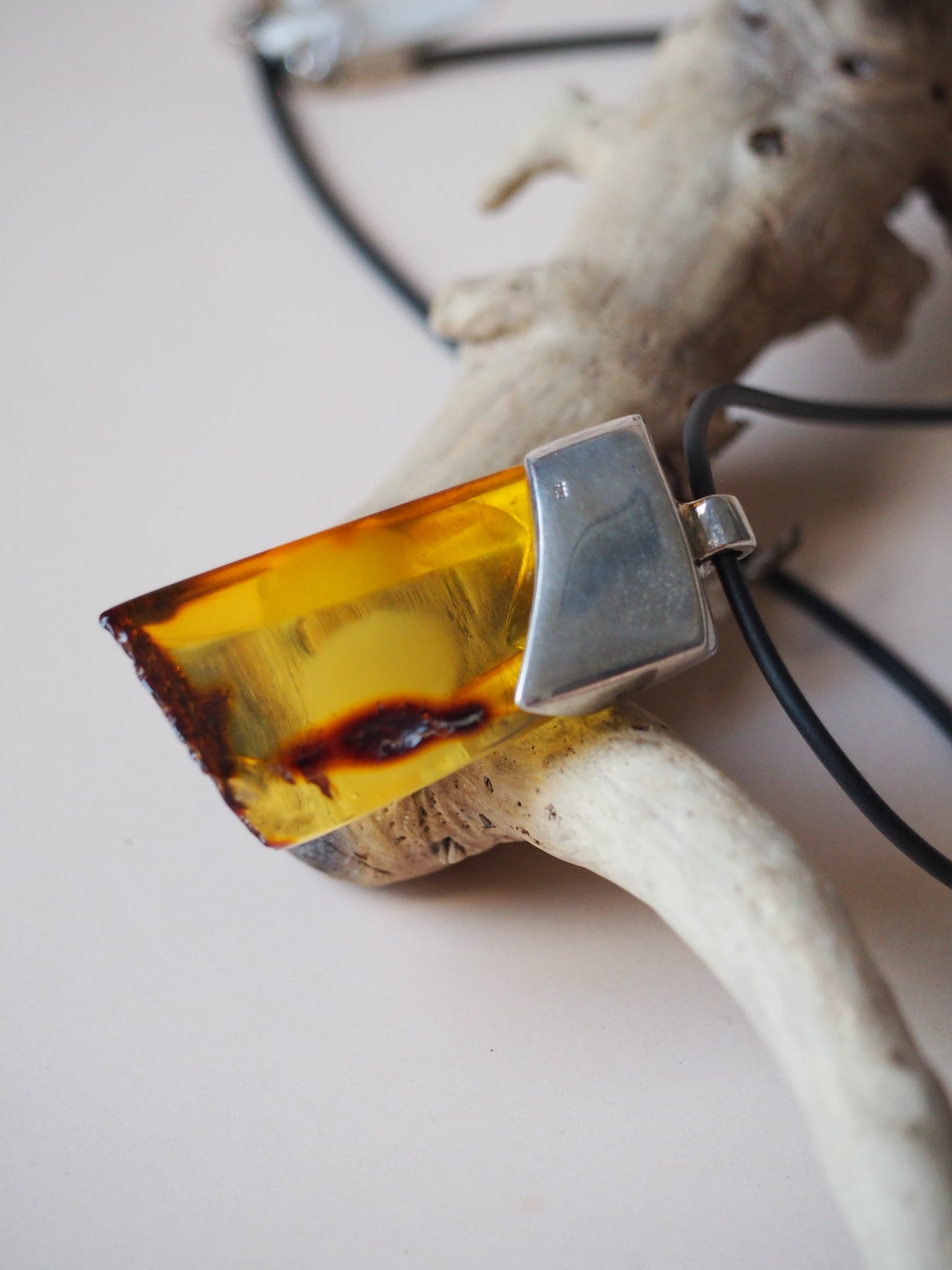 Unique Natural Amber Necklace with Round Milk Inclusion