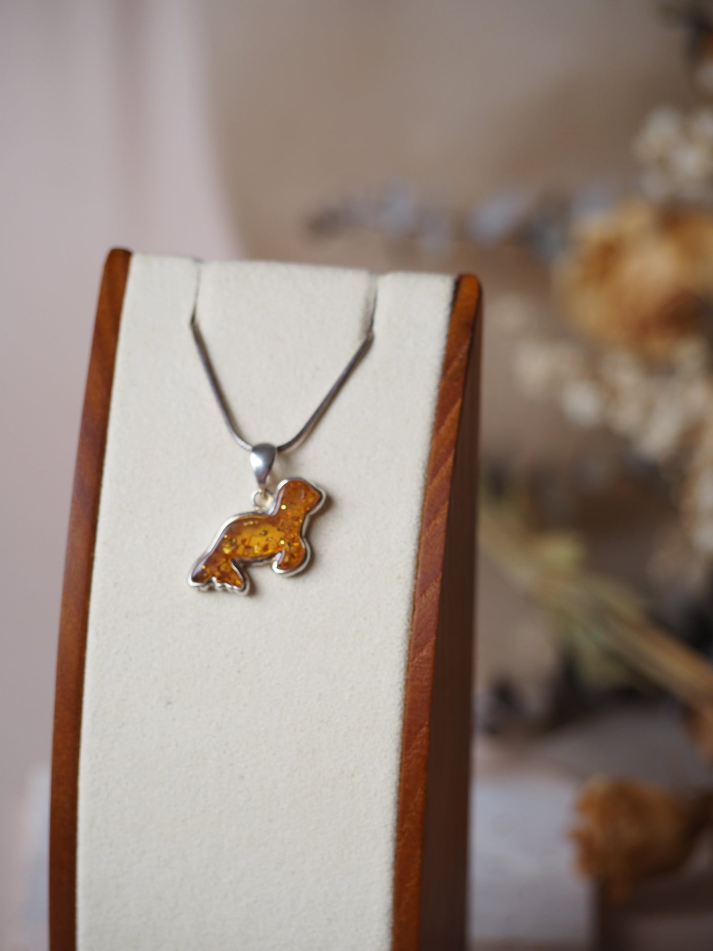 Cognac Amber & Silver Seal Small Charm