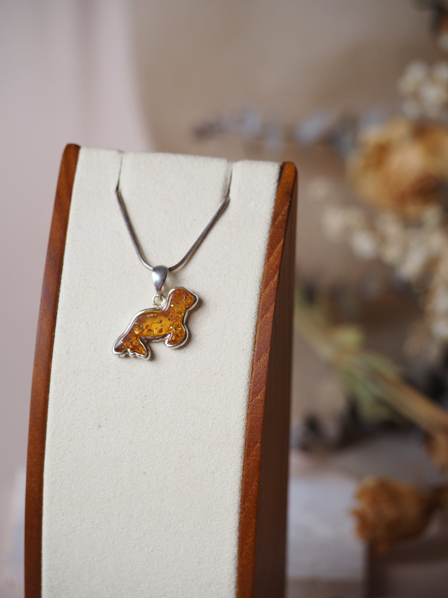 Cognac Amber & Silver Seal Small Charm